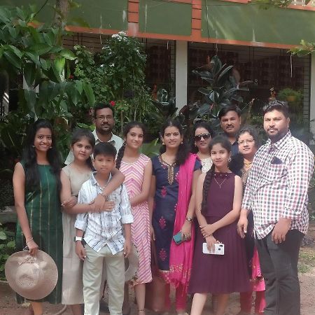 Saptami Hampi Homestay Extérieur photo