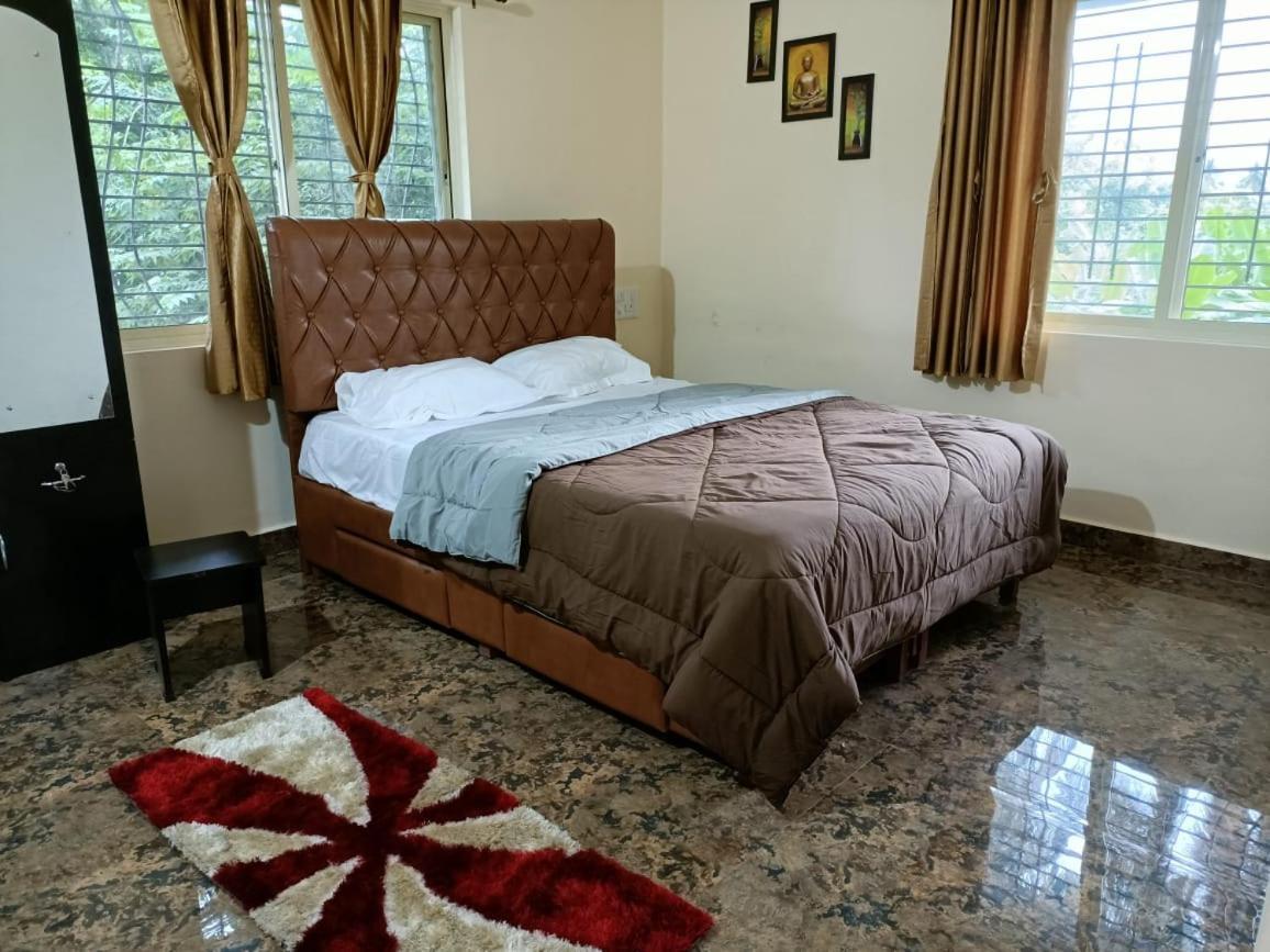 Saptami Hampi Homestay Extérieur photo
